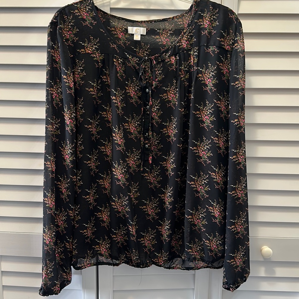 See trough flowers Blouse by CC